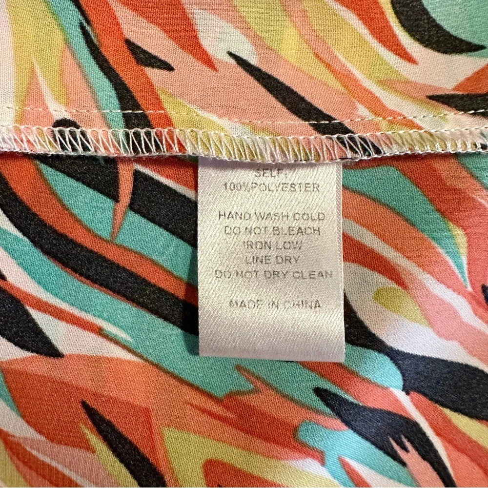 Washco Apparel Tropical Ruffled Sleeves Blouse Size Large - Picture 6 of 8